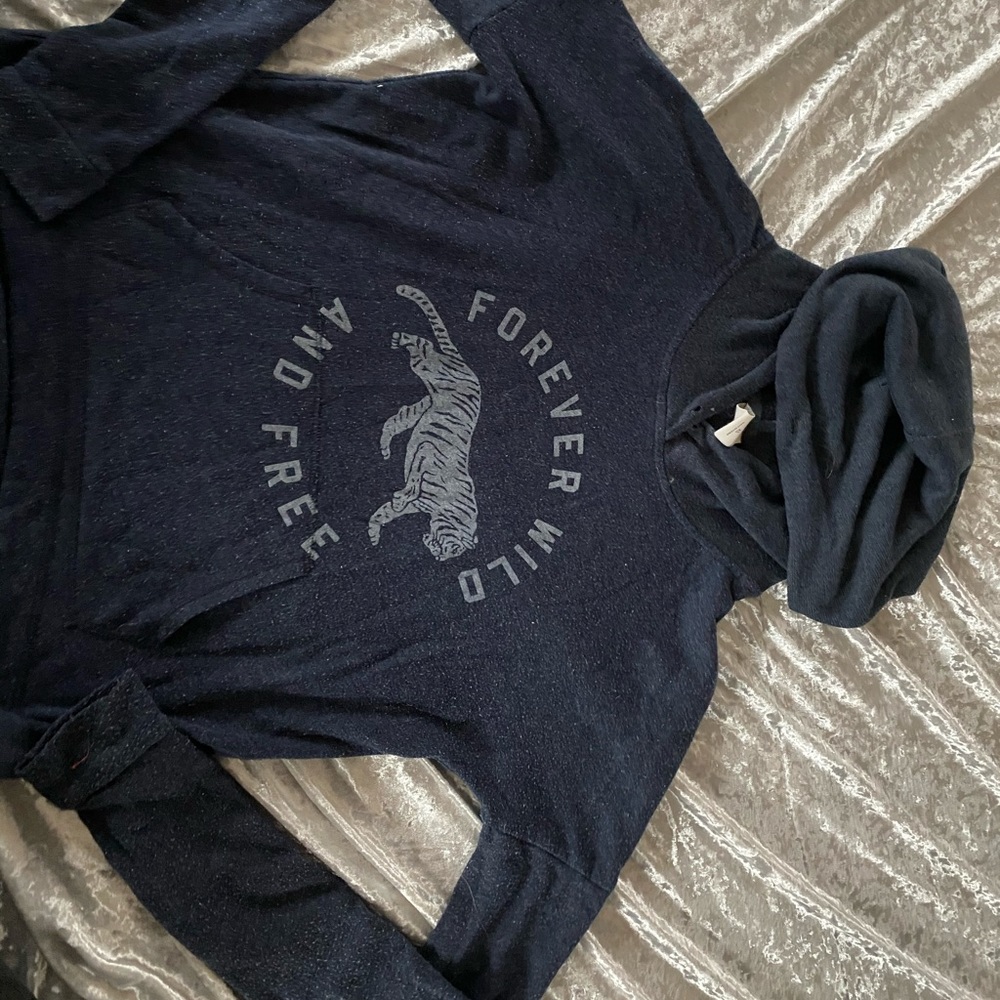 Blue slightly cropped hoodie